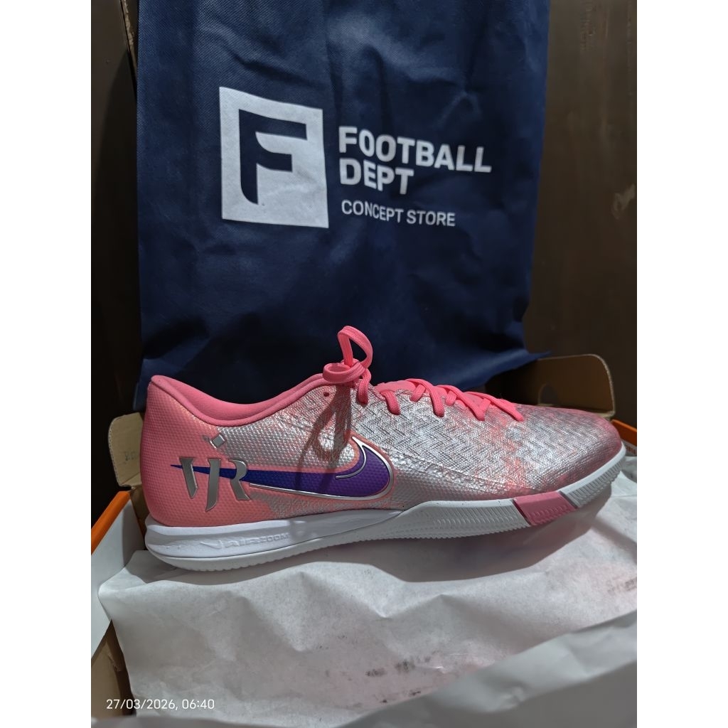 Sepatu futsal Nike Vapor 16 Academy ViniJR