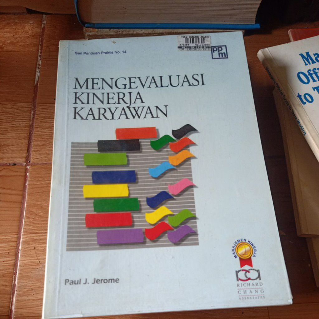 buku MENGEVALUASI KINERJA KARYAWAN