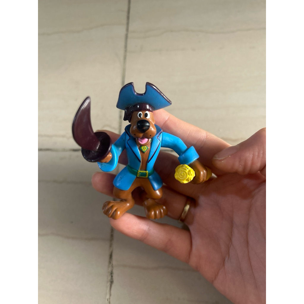scooby doo figure
