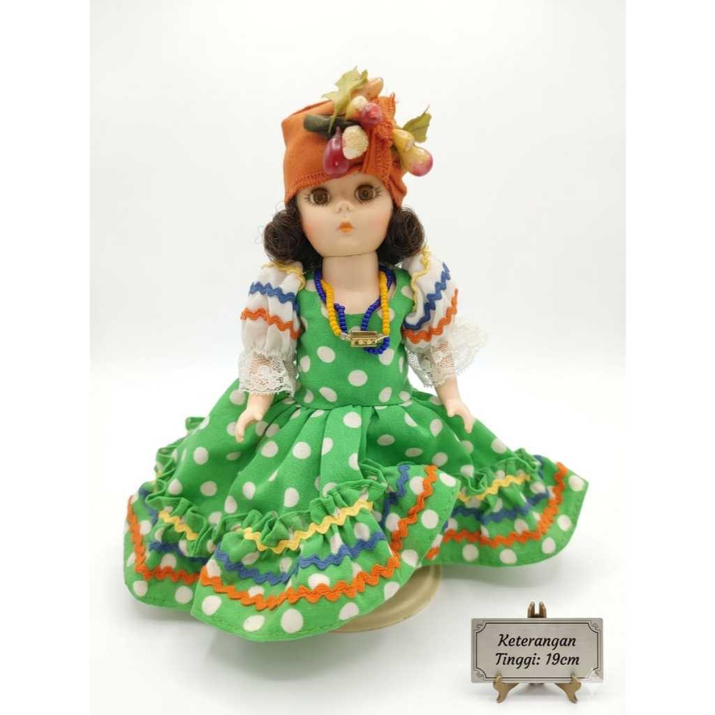 Boneka Madame Alexander Brazil