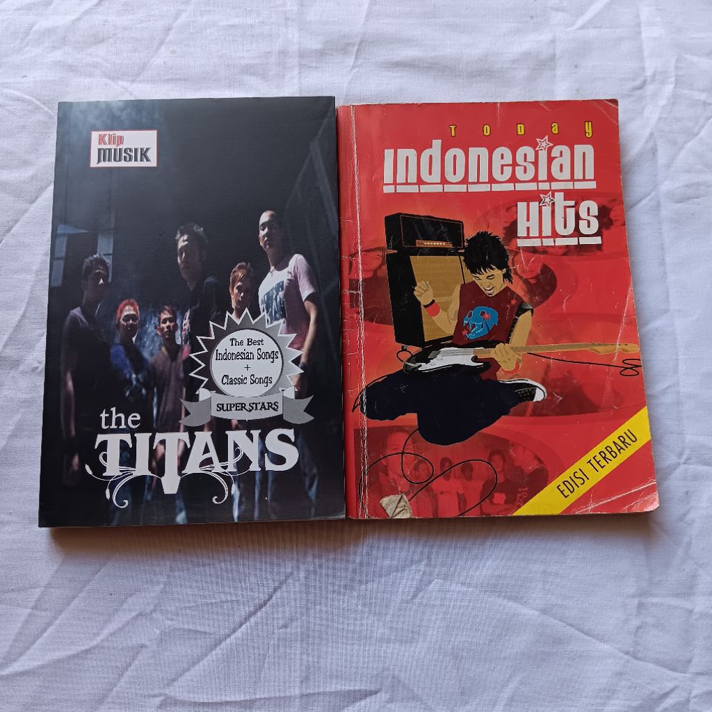 BUKU CORD GITAR PAKET 2BUKU