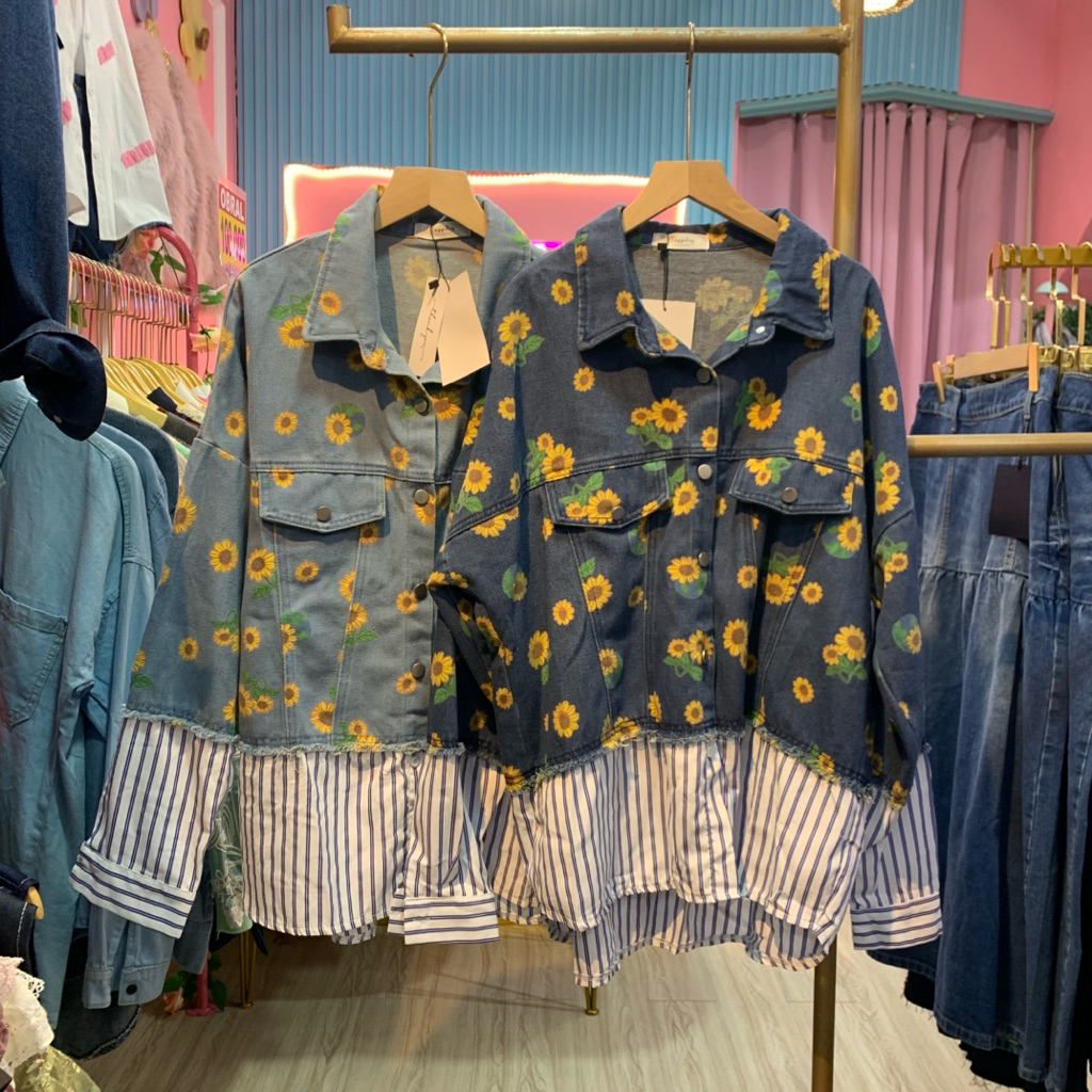KEMEJA DENIM WANITA MOTIF BUNGA KEKINIAN