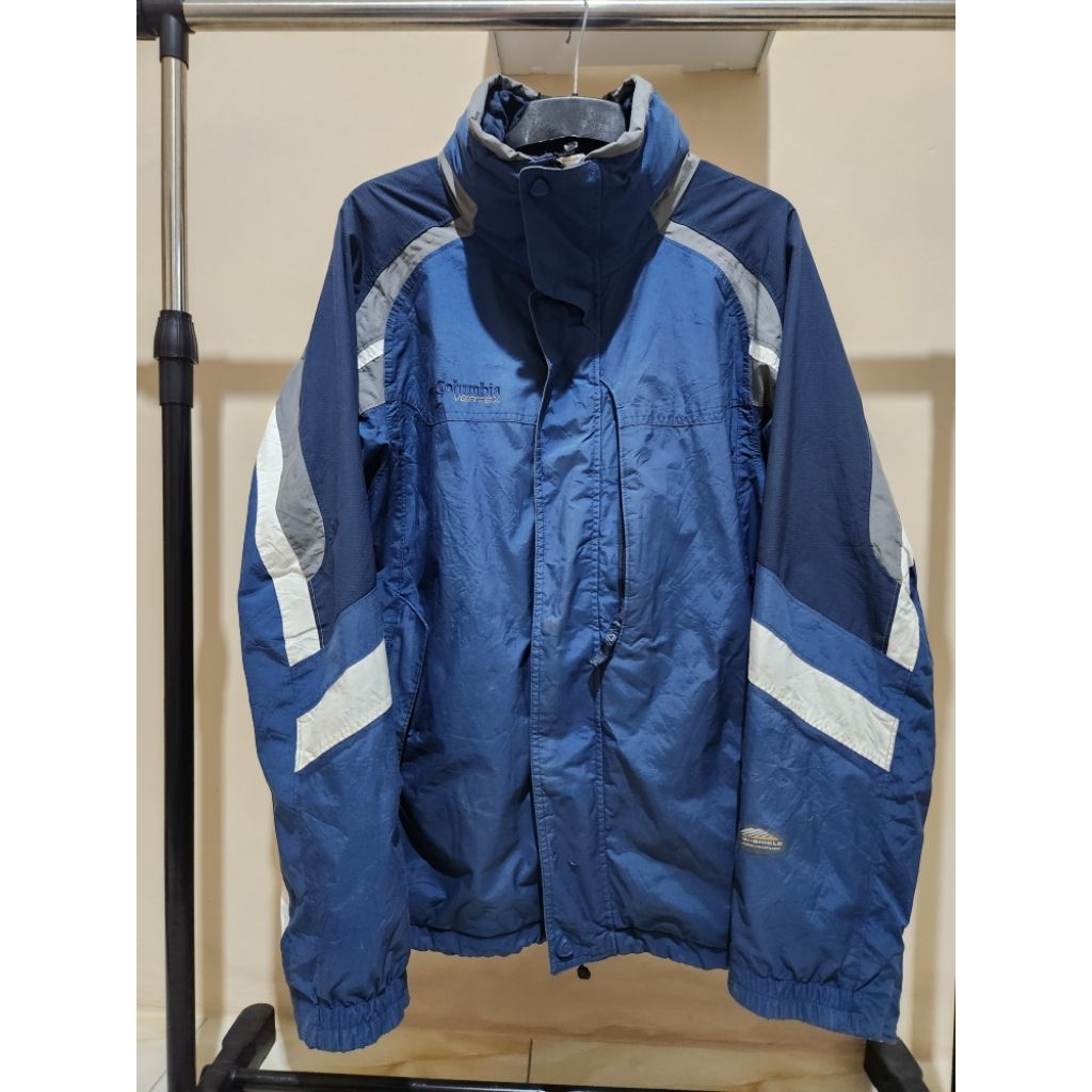 Jaket Outdoor Columbia vertex (pemakaian pribadi)