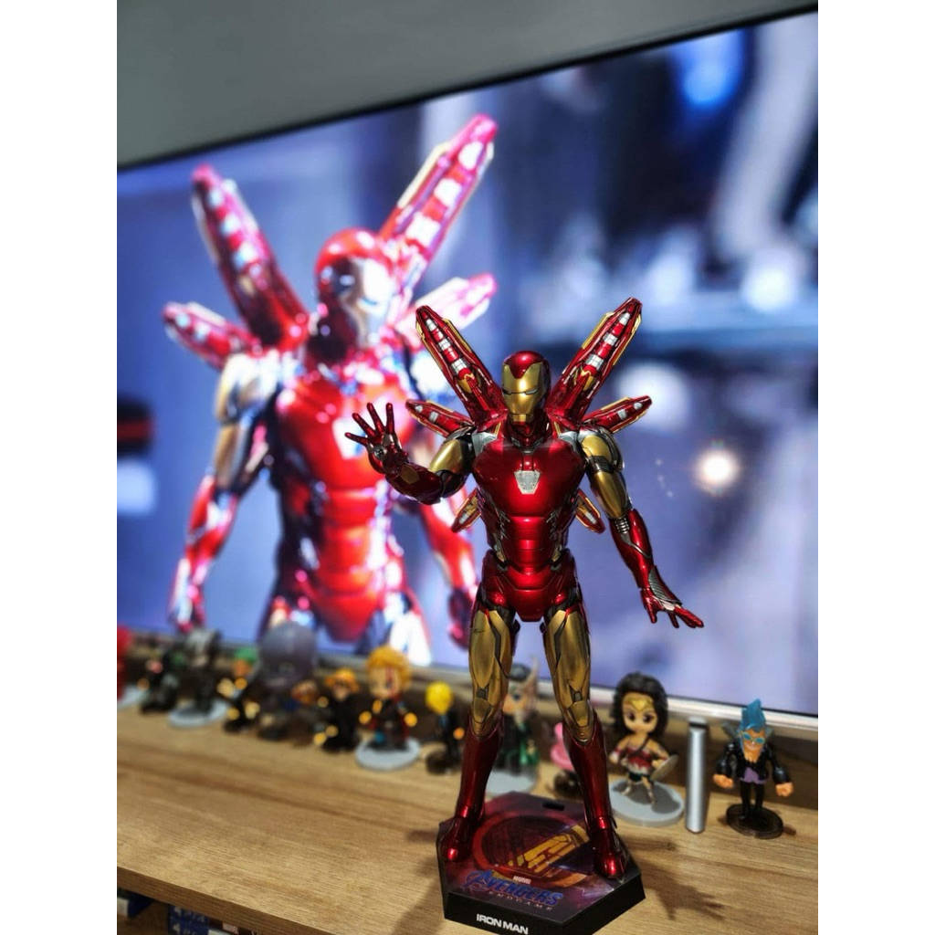 Hot Toys DieCast Iron Man Mark 85 Avengers Endgame