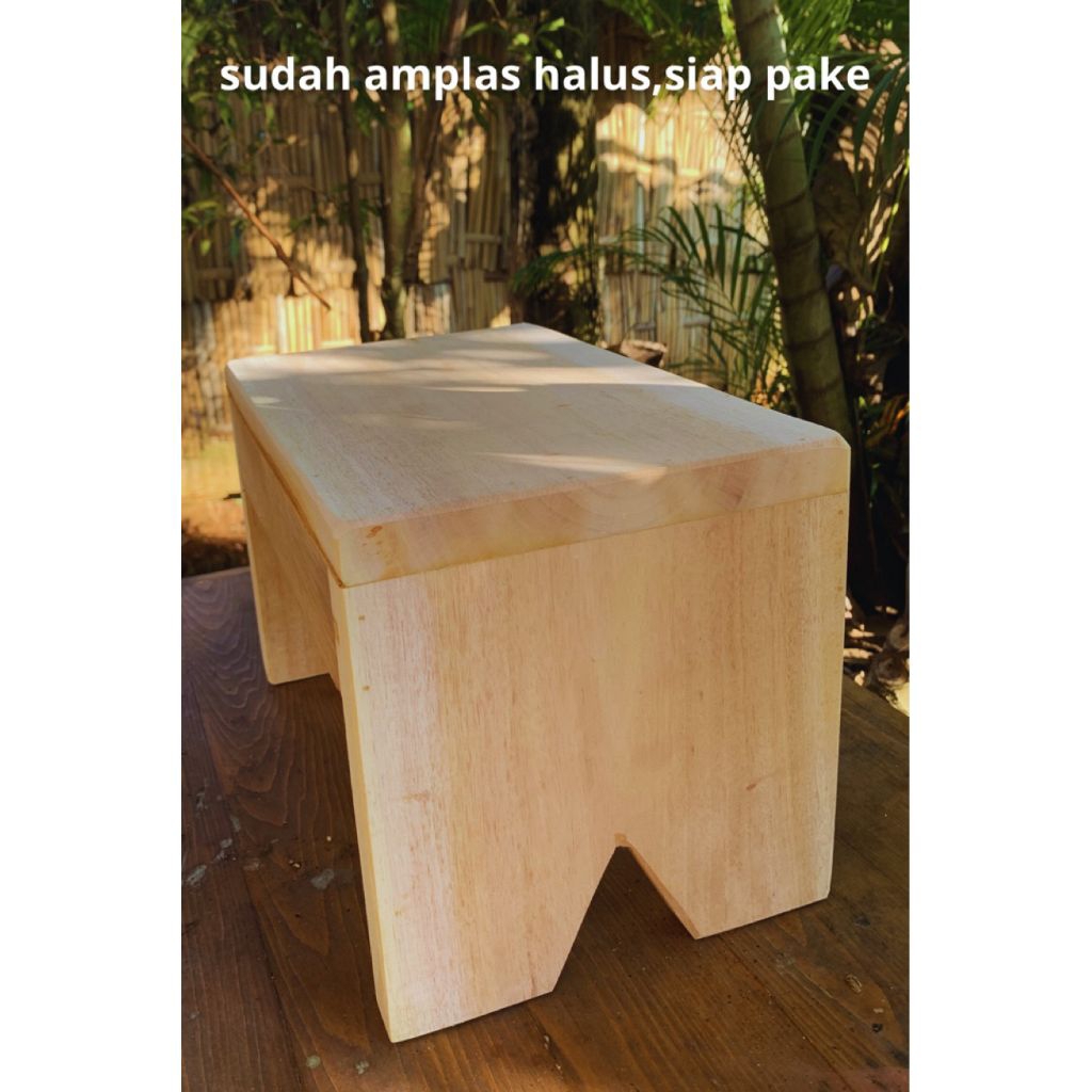 dingklik kayu jengkok