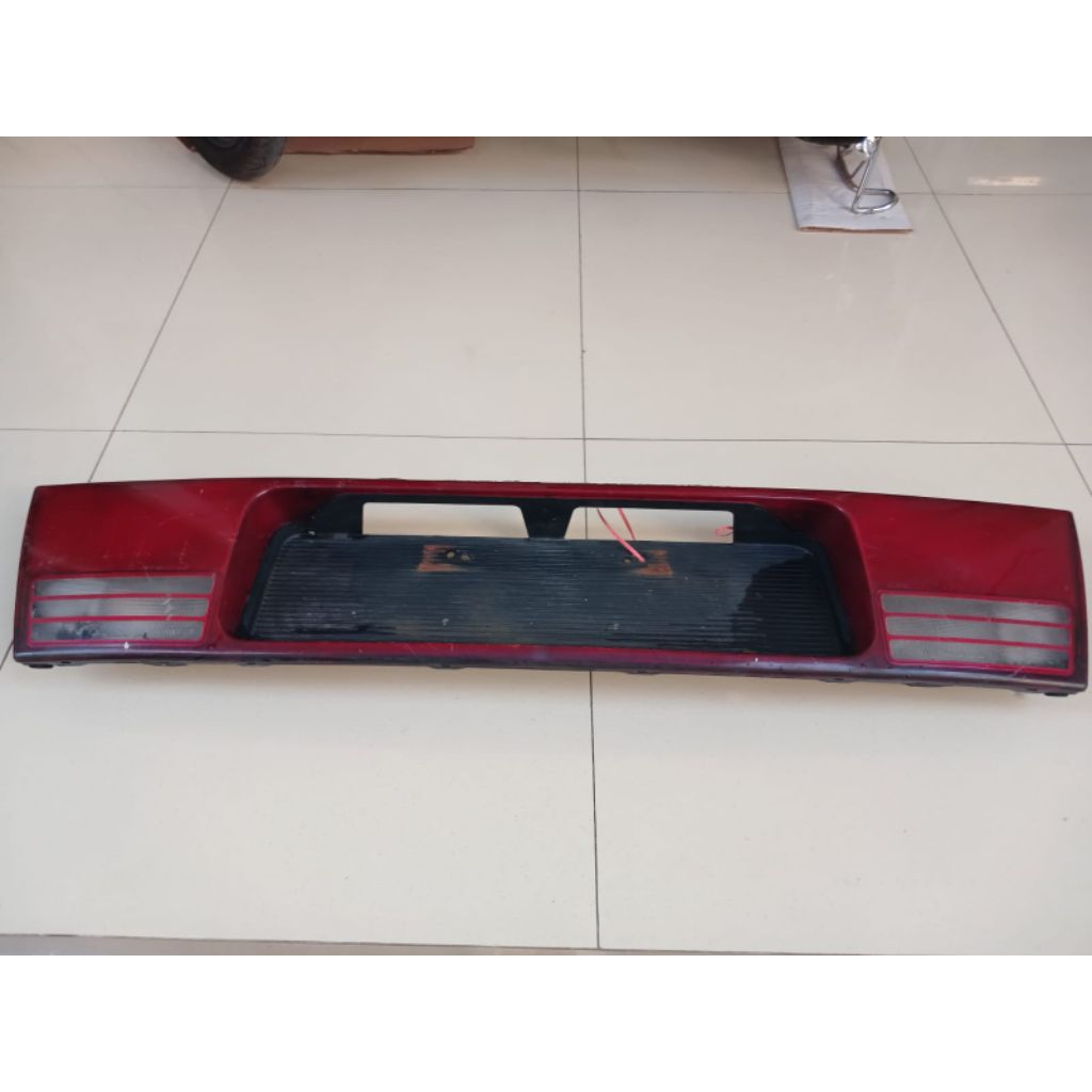 stoplamp bagasi Suzuki esteem original