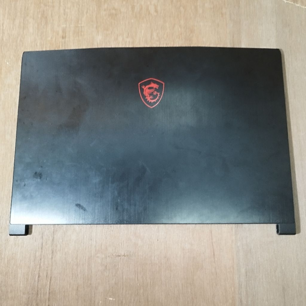 frame layar MSI MS-16R5/ kesing bagian layar MSI/ kesing MSI second
