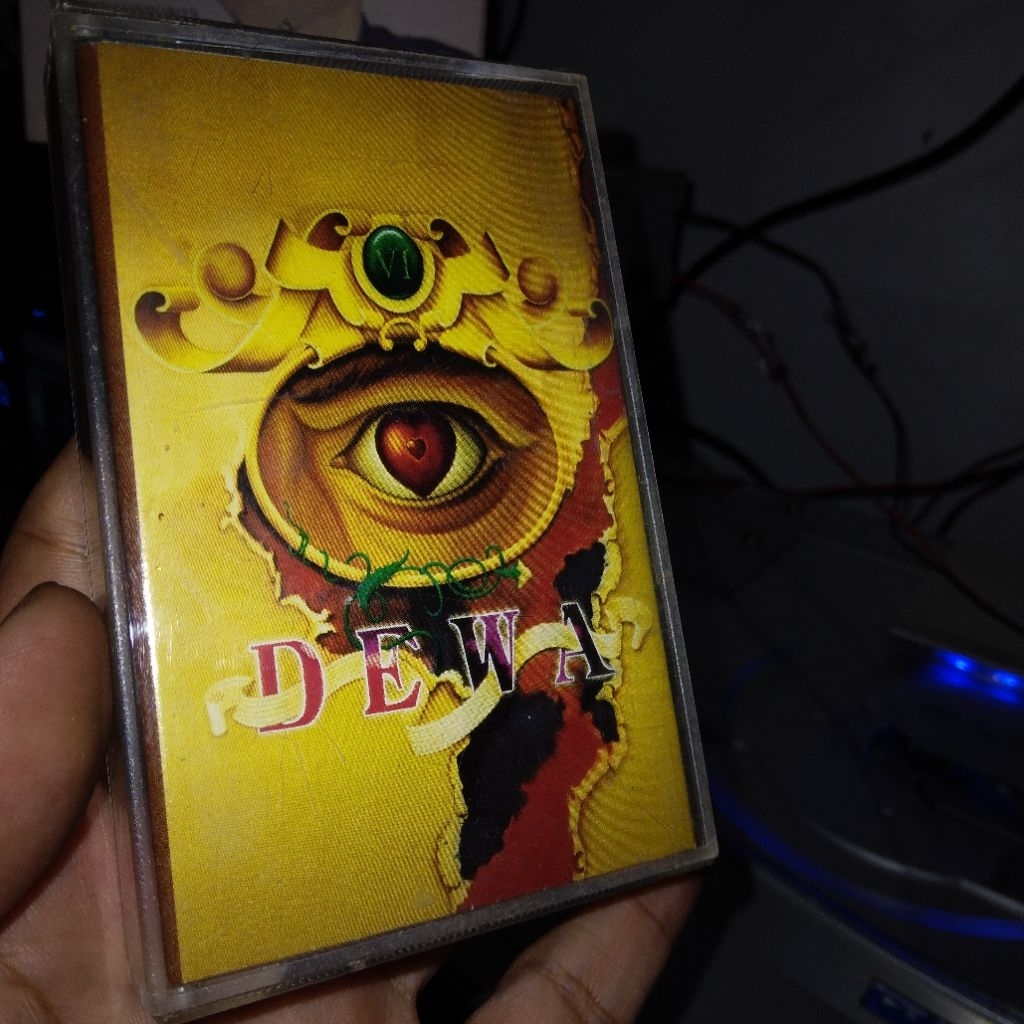 Kaset Dewa Cintailah Cinta
