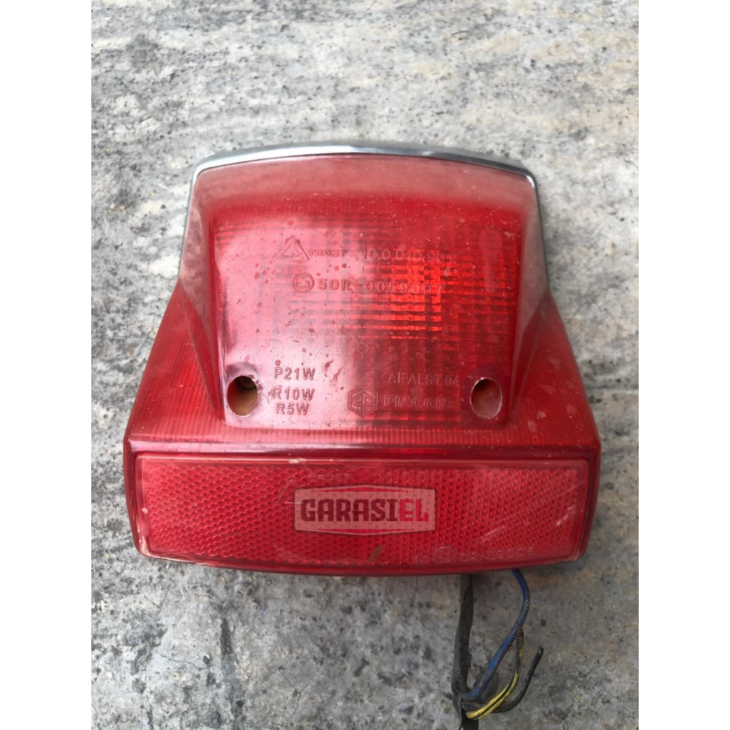 Stoplamp Vespa Spartan 200 PX200 NPX New PX Original