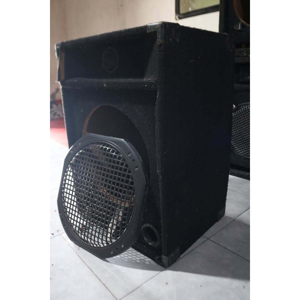 Box speaker 15 inch bekas