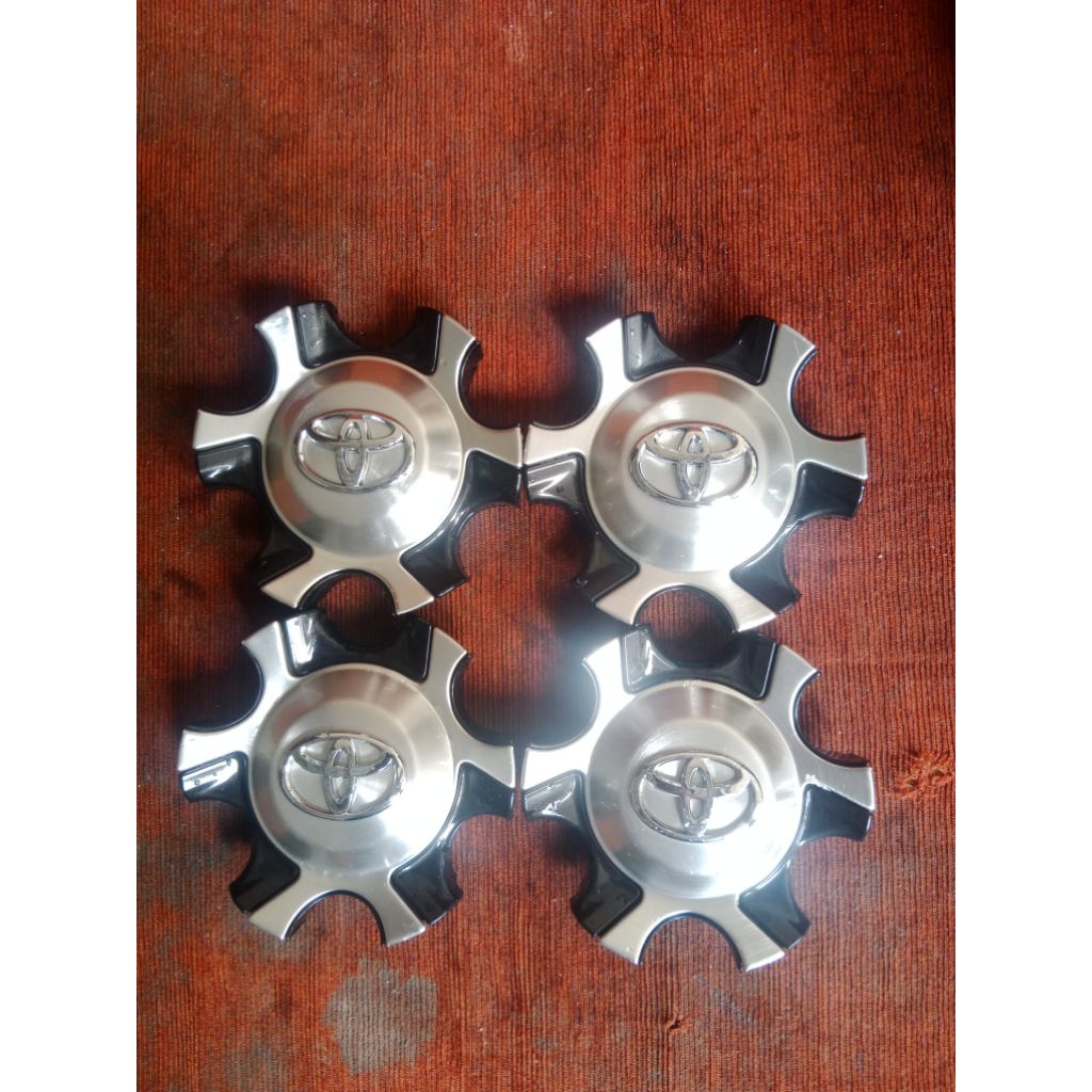 Dop velg toyota fortuner vrz 4pc