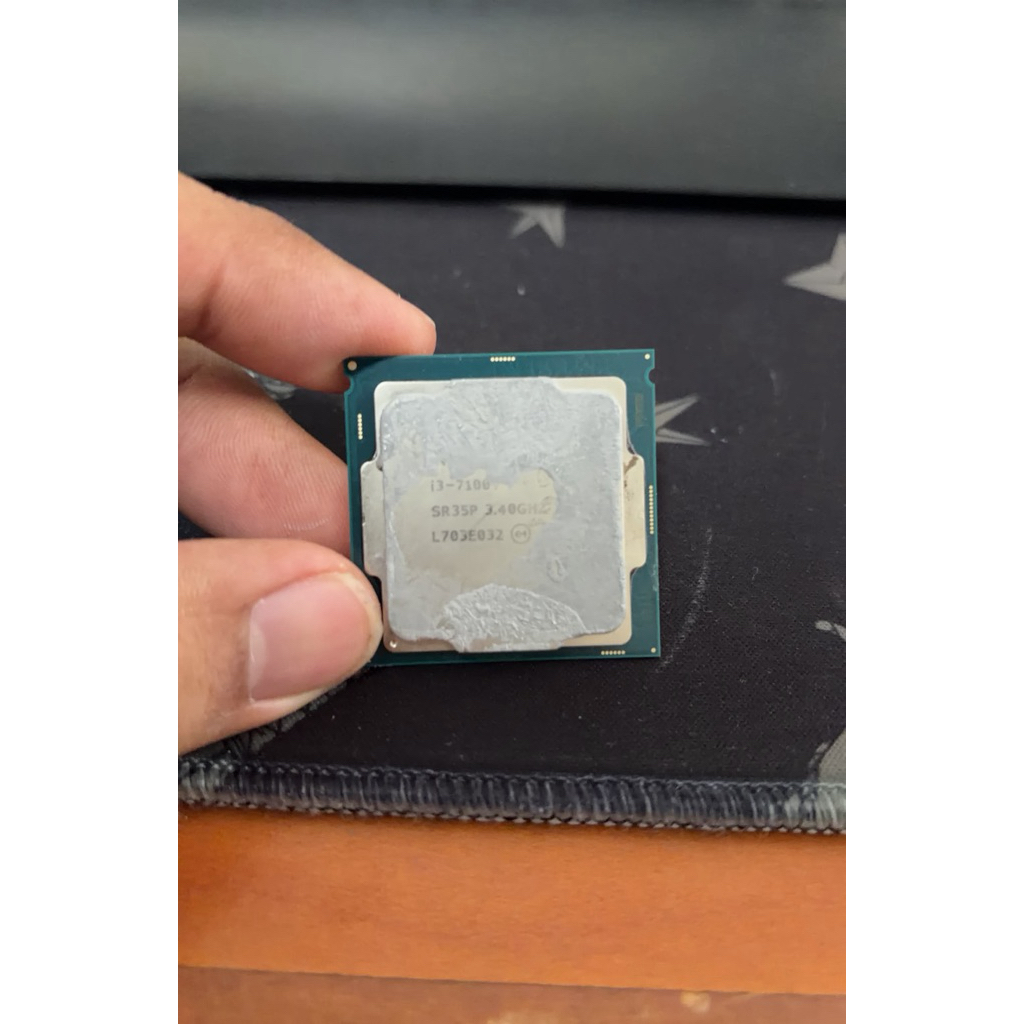 Processor intel core i3 7100