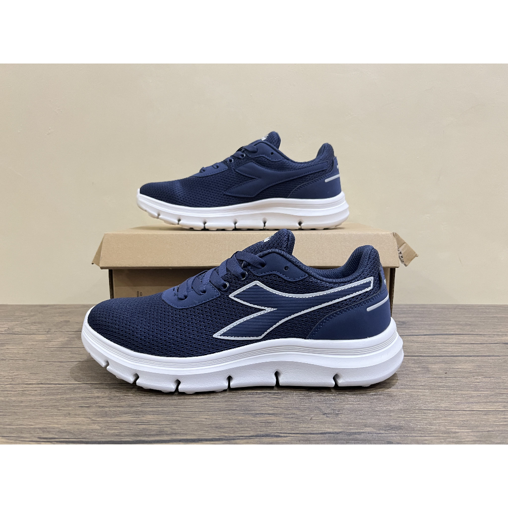 Sepatu Casual Diadora Diadora Nakumi Navy Original