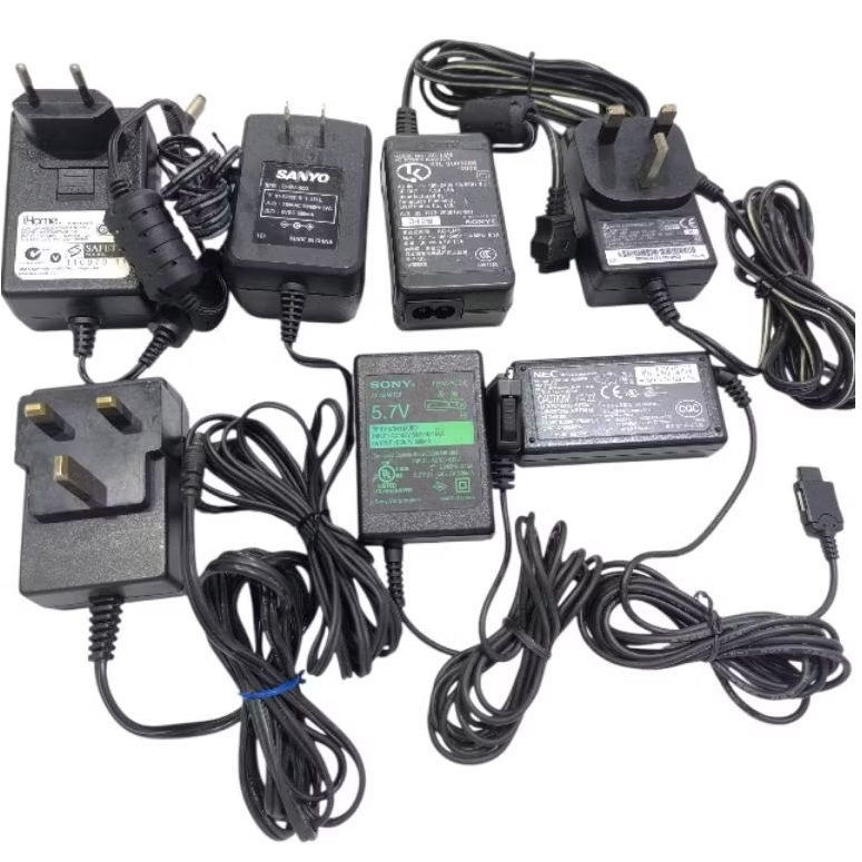 CUCI GUDANG, BORONGAN...Adaptor" Charger berbagai merk & tipe 7pcs/biji Original - iHome Sanyo Delta