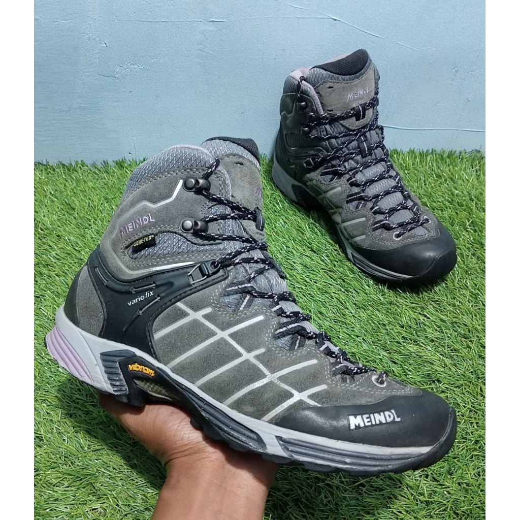 Sepatu Outdoor / Hiking MEINDL VARIO VIX GTX Mid Cut 39/24,5