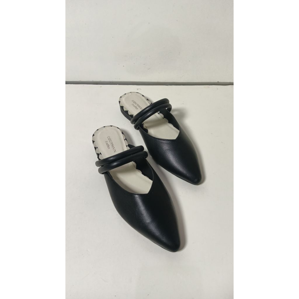 Obermain Sepatu Wanita Size 38