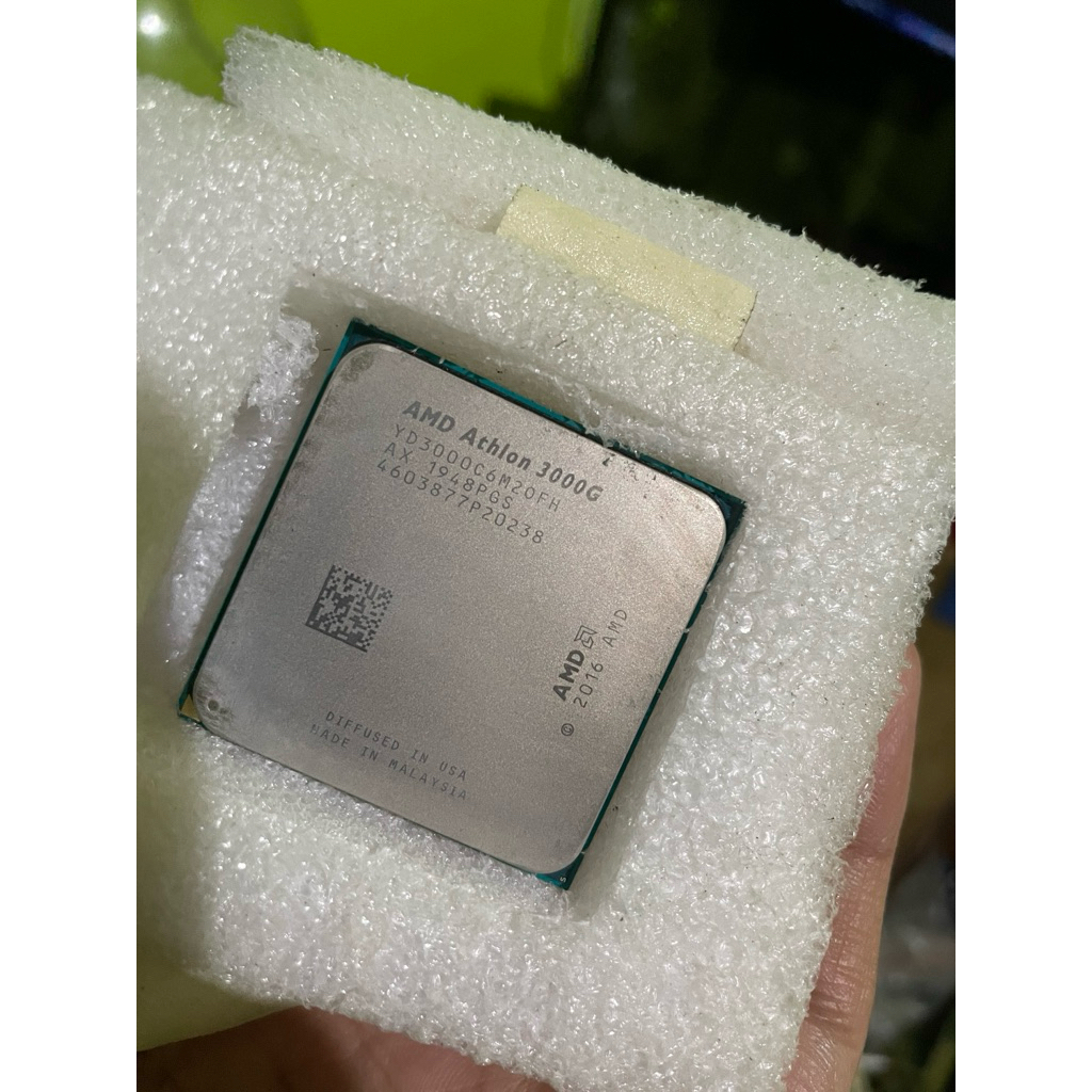 prosesor amd athlon 3000g am4