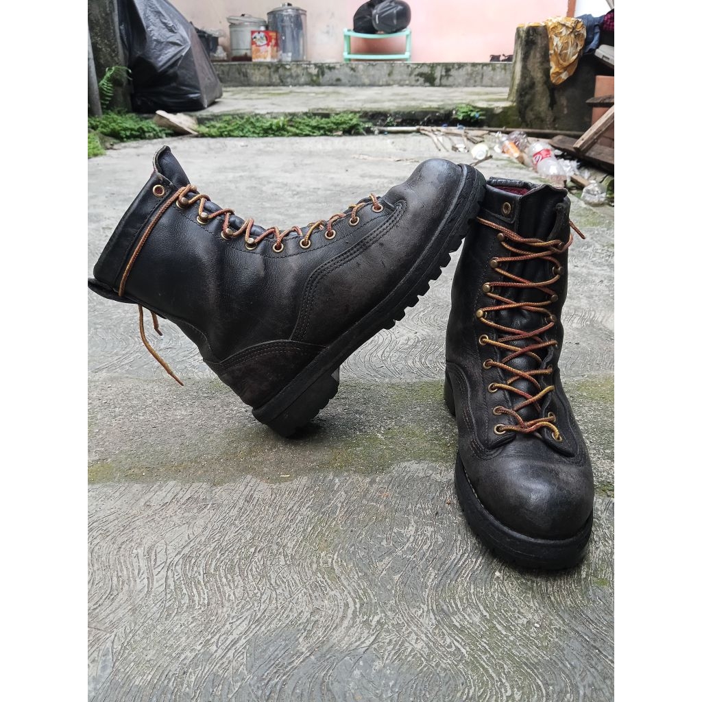 sepatu Danner rainforest vibram high boots sz 41 42 kulit