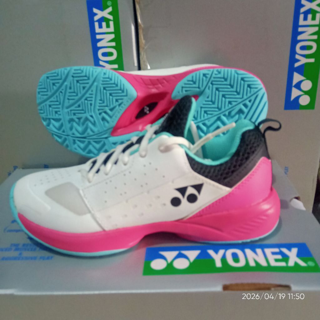 Sepatu Yonex Junior Original