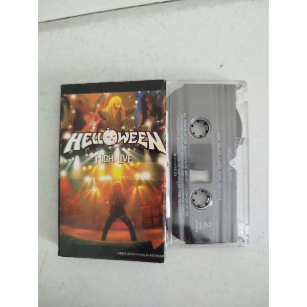 Kaset Helloween