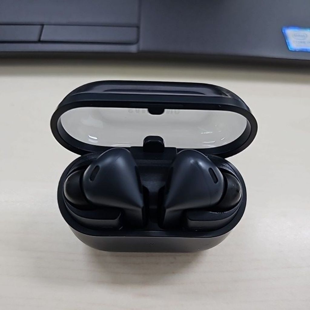[PRELOVED] Samsung Galaxy Buds FE Hitam Headset Original
