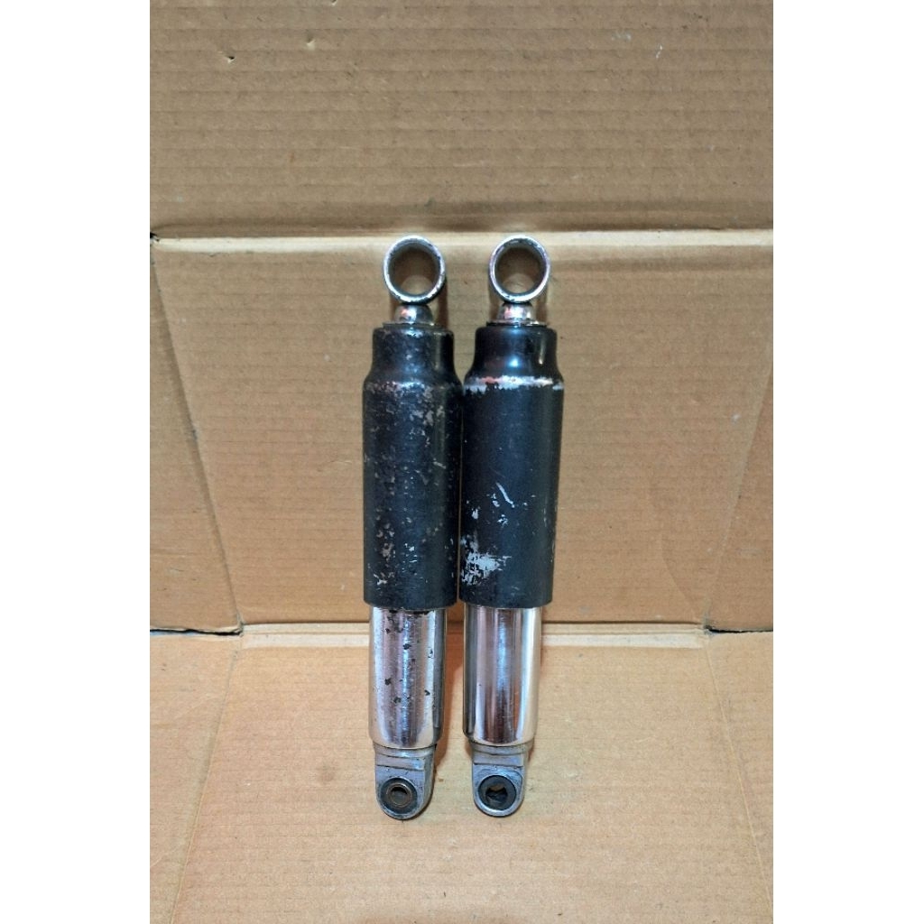 shock skok belakang Suzuki crystal original