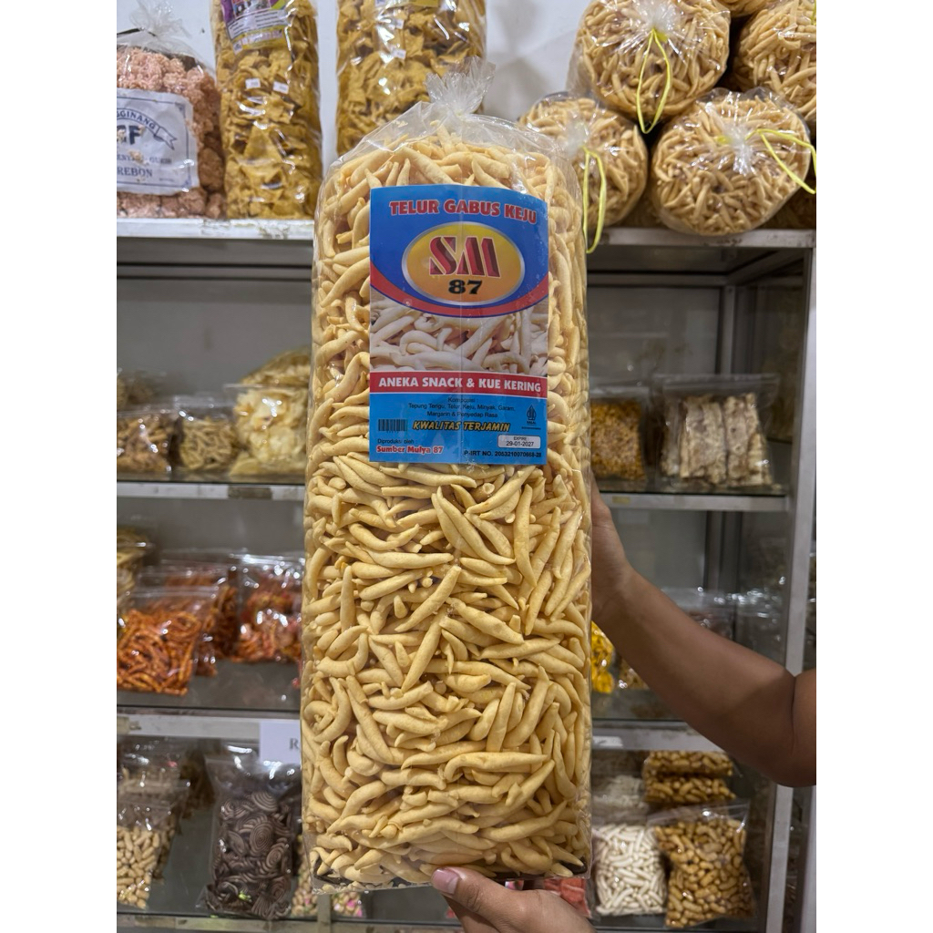 Cemilan Snack Telur Gabus Keju 1 ball berat 1.7kg - Renyah, Gurih, Halal