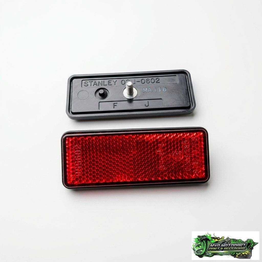 Mata Kucing Spakbor Slebor Belakang CBR 150 Pcx 150 Spacy Vario 125 Vario 150 New Led Ori