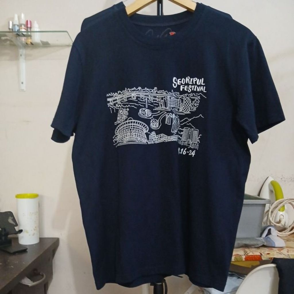 Kaos katun super tebal warna navy gelap kerah kencang ARNOLD PALMER second size M ld 105cm Pjg 70cm 