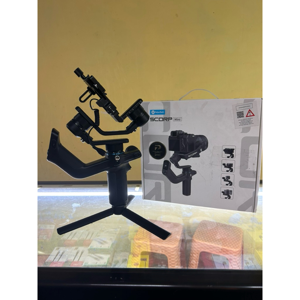 GIMBAL STABILIZER KAMERA FEIYUTECH SCORP MINI SECOND LIKE NEW