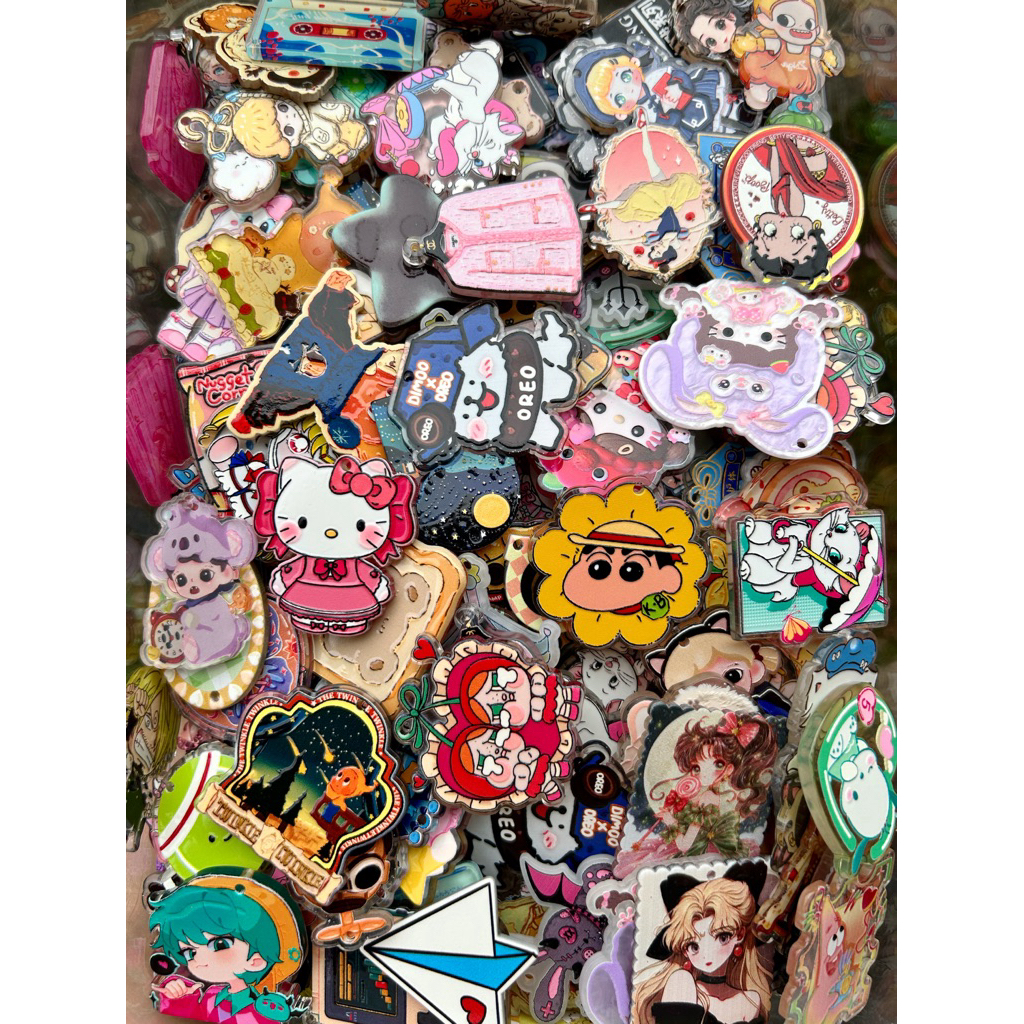 Charm bandul akrilik set timbul sanrio marie cat kucing princess coffee