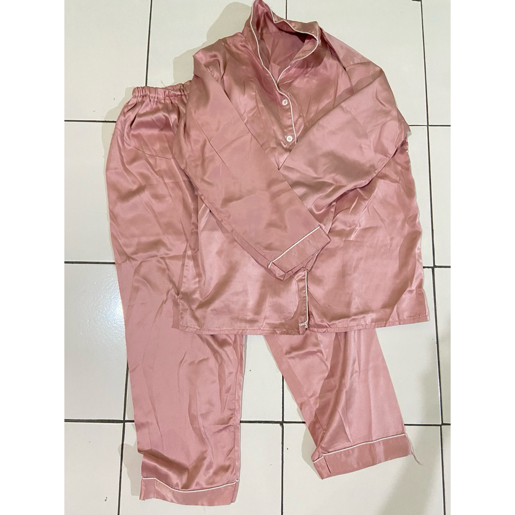 Preloved Piyama Satin Baby Pink - Uk S