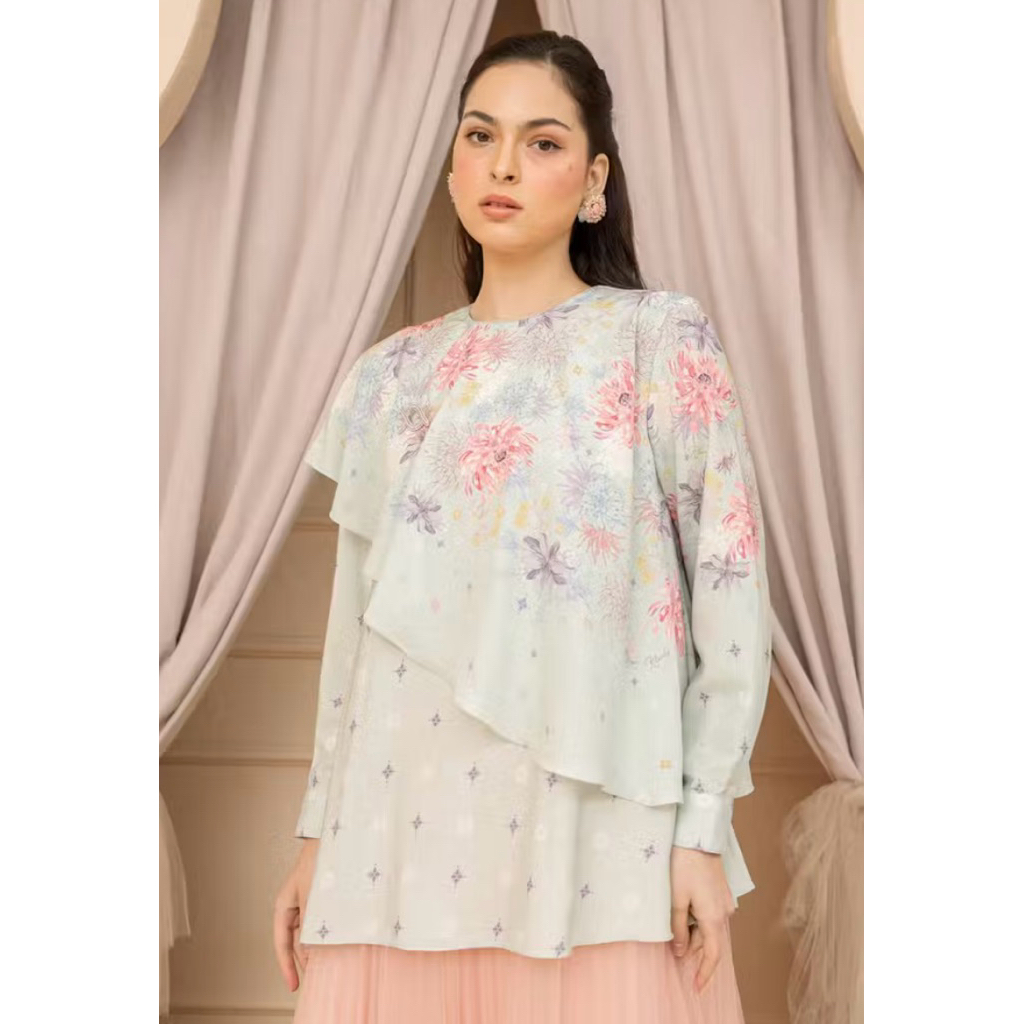 (PRELOVED) Wearing Klamby Dahayu Blouse Mint L