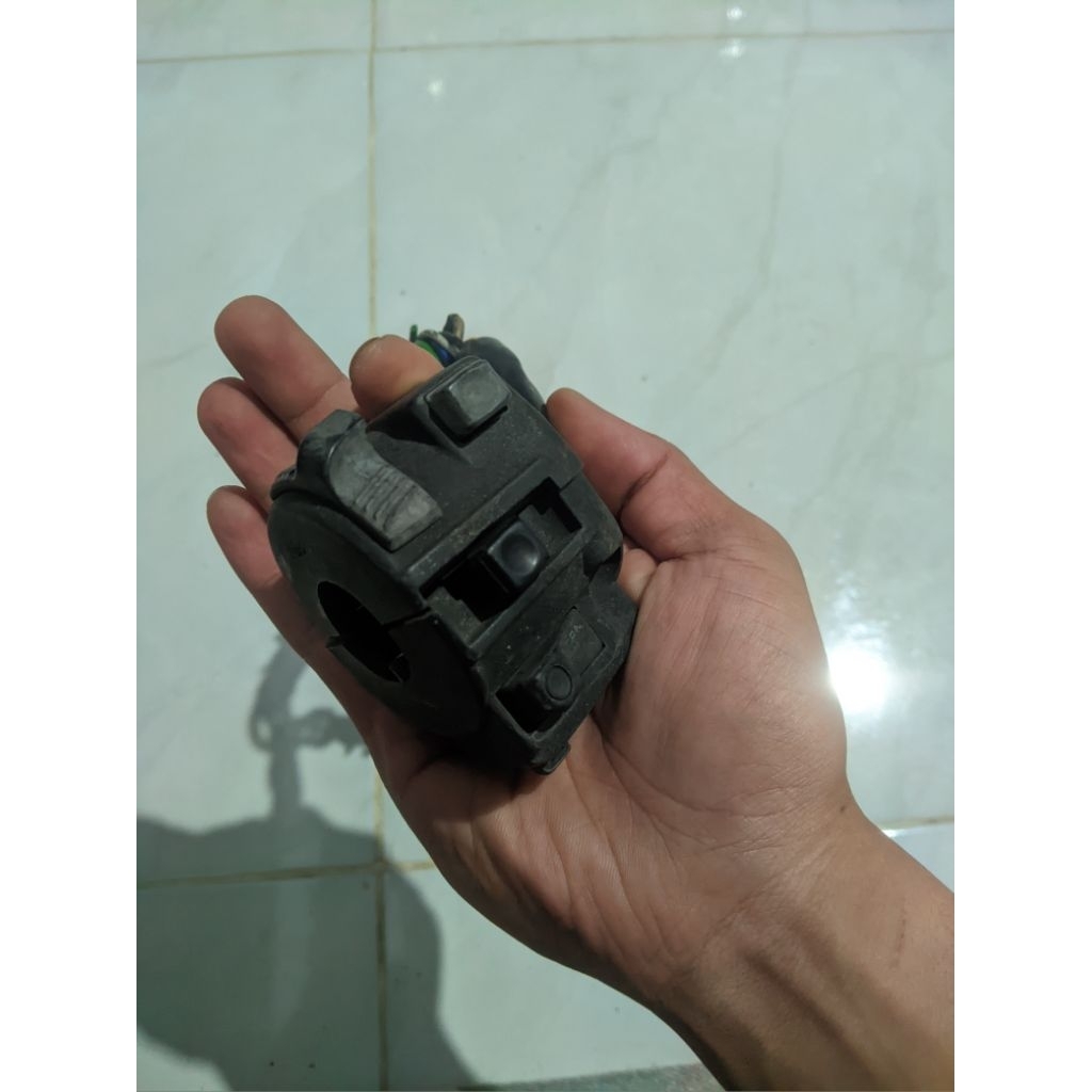 Holder kiri Honda Supra x100 fit original KGD fungsional