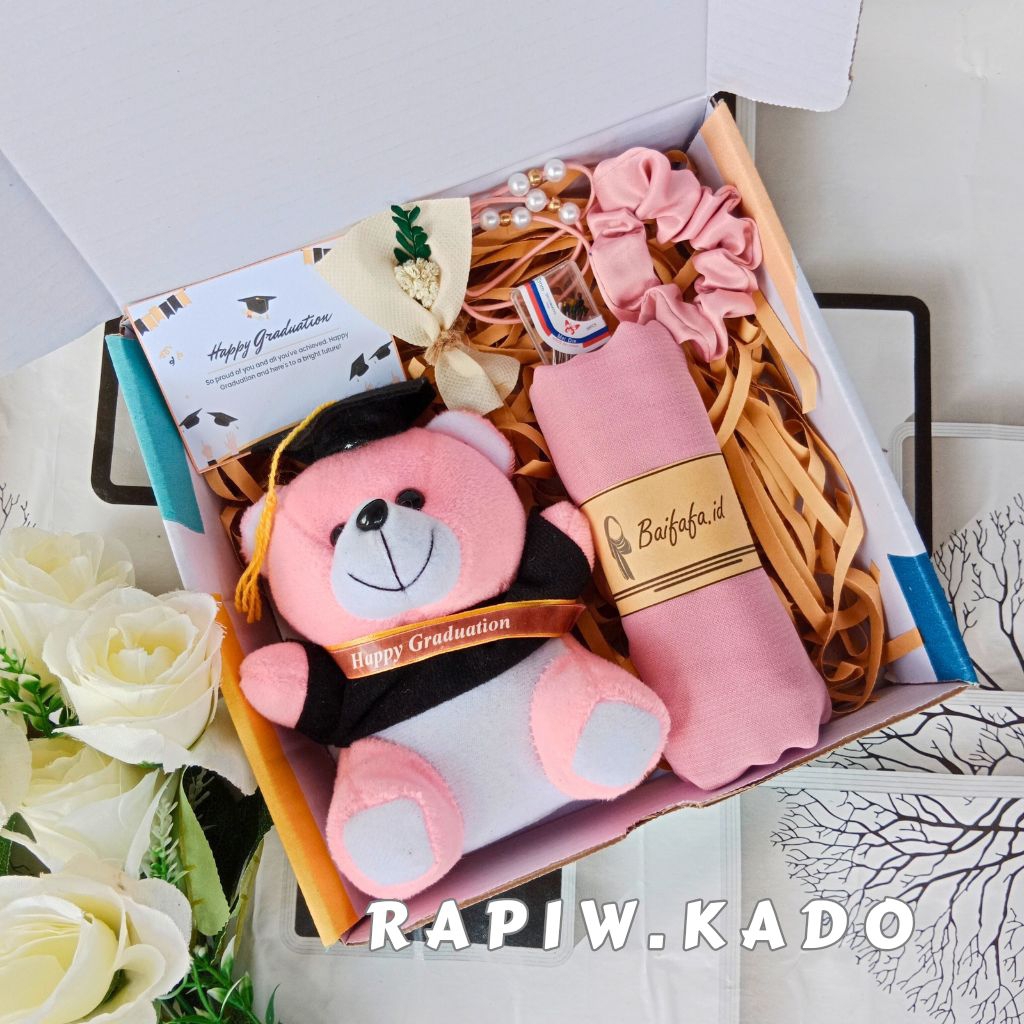 Kado Wisuda Boneka | Hampers Boneka Wisuda |  Kado Sempro | Hampers Boneka Graduation Kelulusan