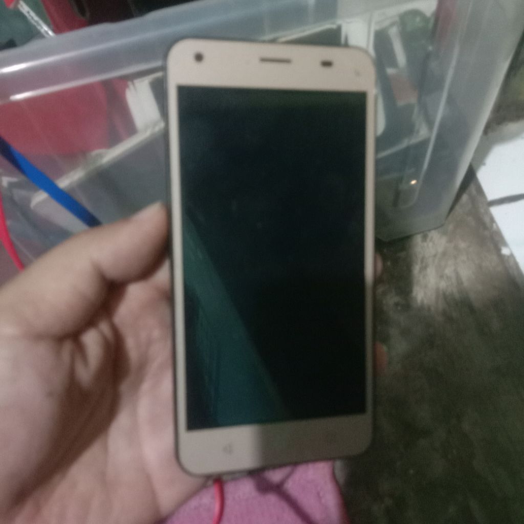 lcd touchcsreen spc l50 volt