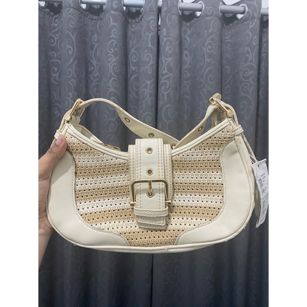 En-Ji shoulder bag
