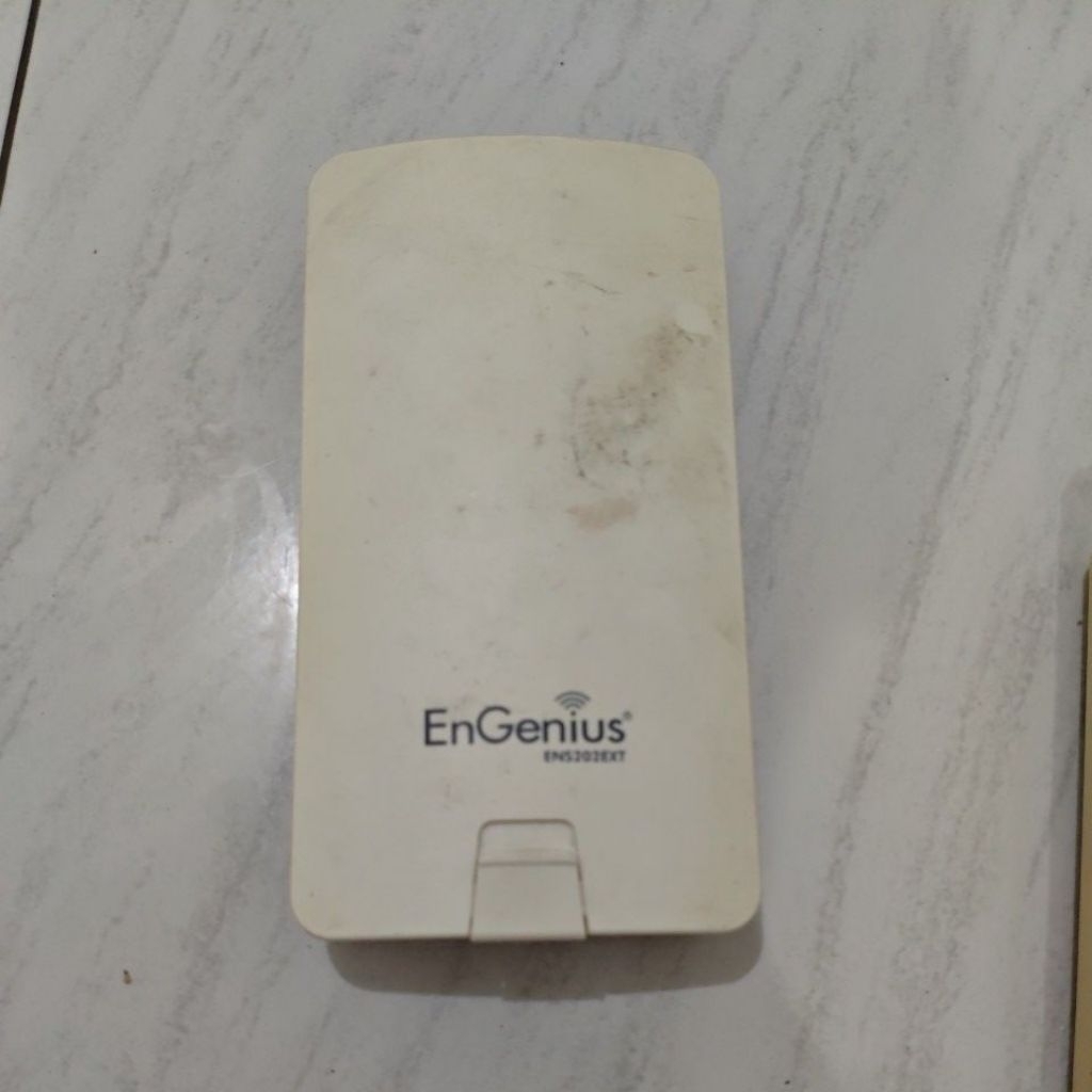 Engenius ENS202EXT Outdoor 2.4Ghz Wireless access point/bridge
