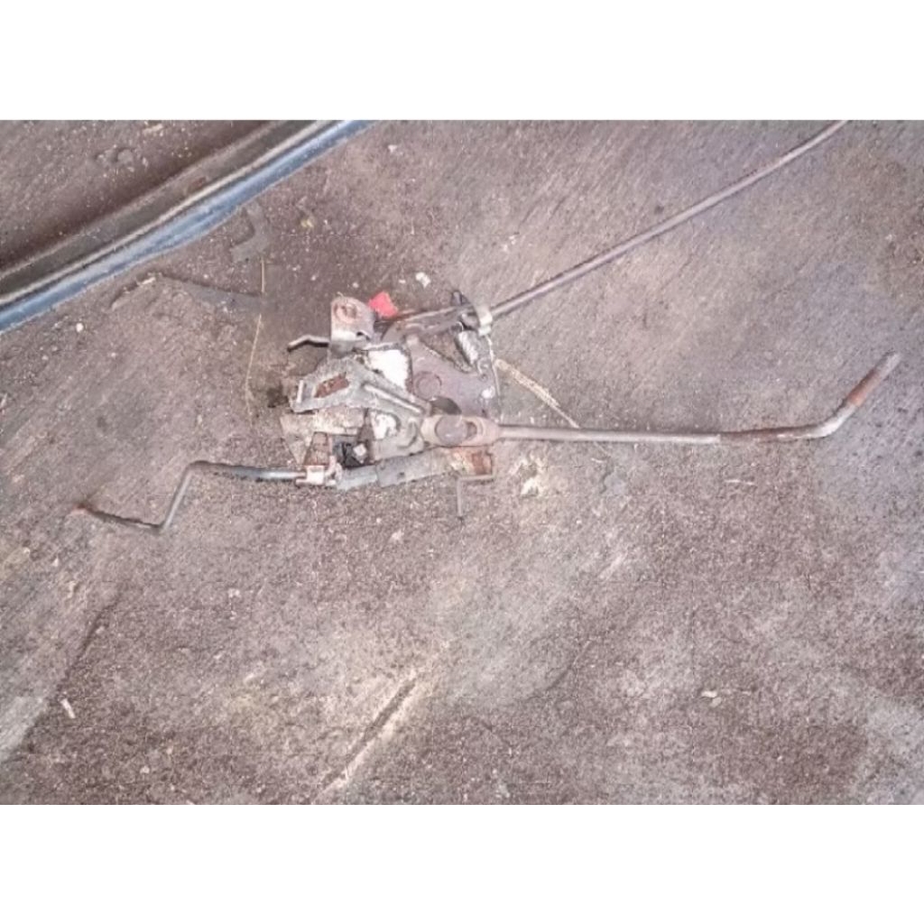 doorlock kiri depan timor