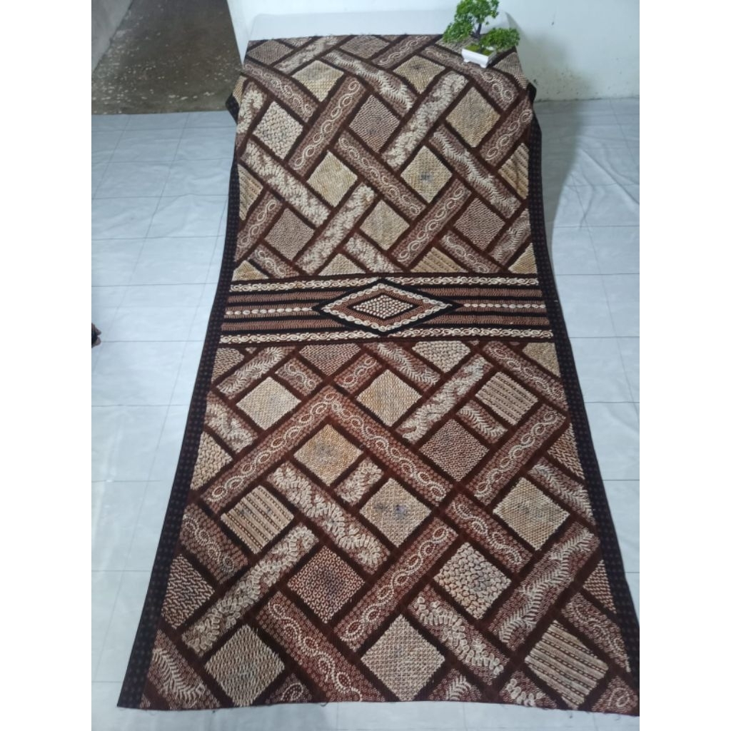 sarung batik tulis Madura UK JUMBO cocok untuk pria