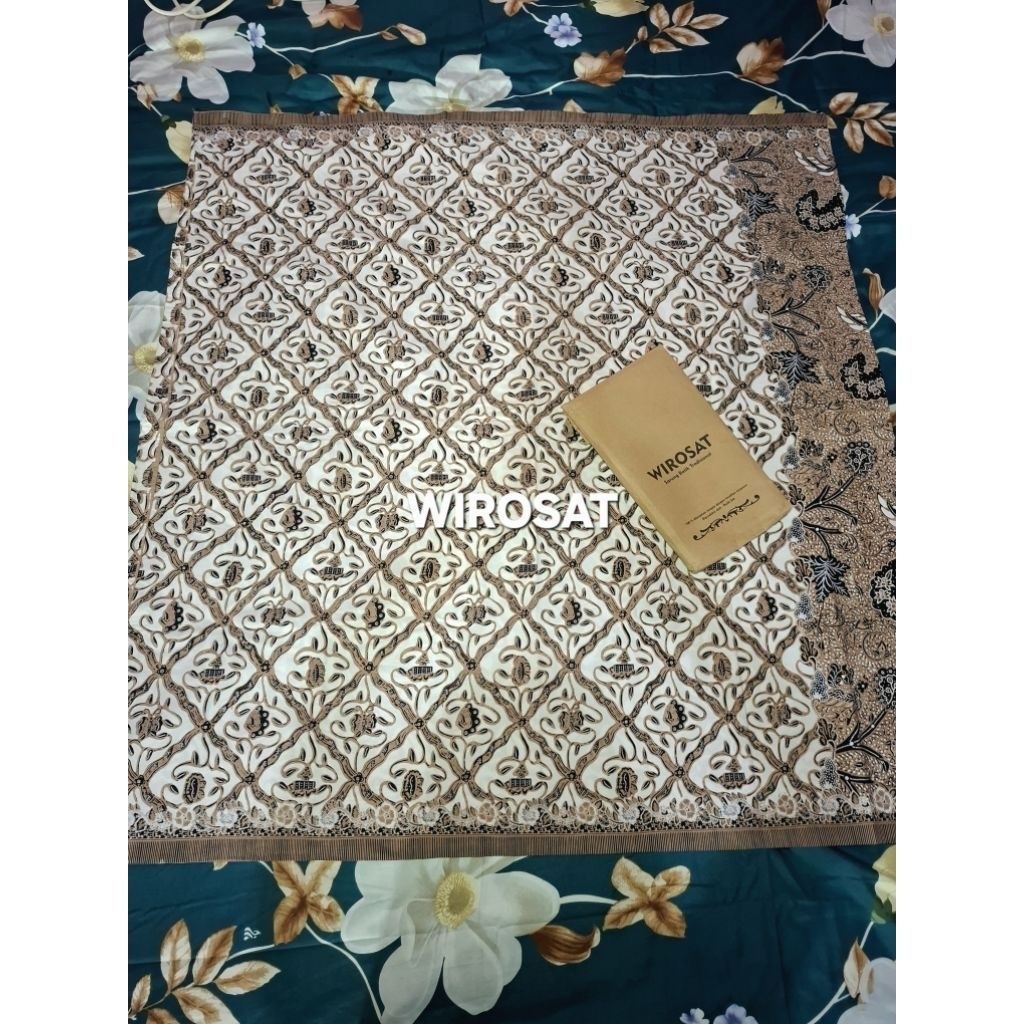 SARUNG BATIK SEMI TULIS PREMIUM LAR GURDA