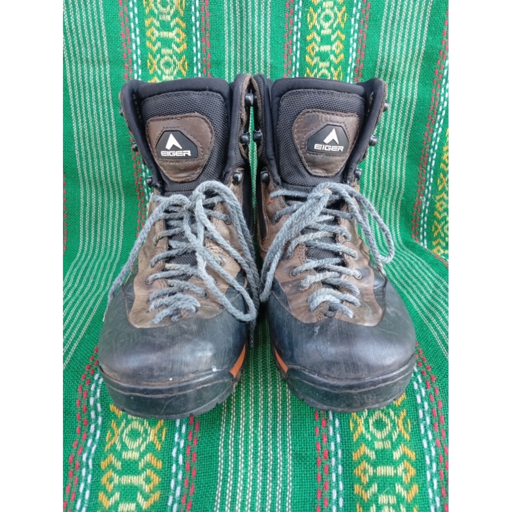Sepatu Kulit Boot Eiger Python HC Original (39)