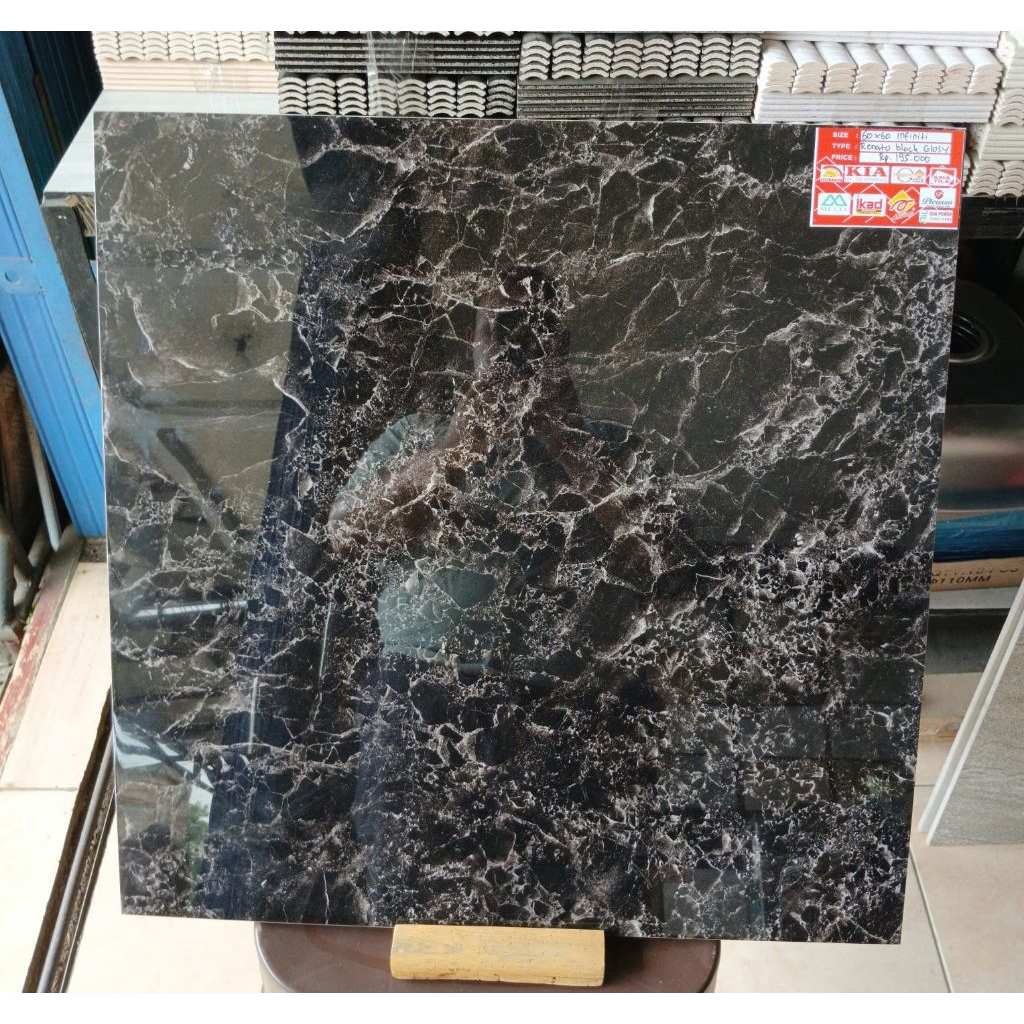 GRANITE LANTAI 60X60 RENATO BLACK | GLOSSY