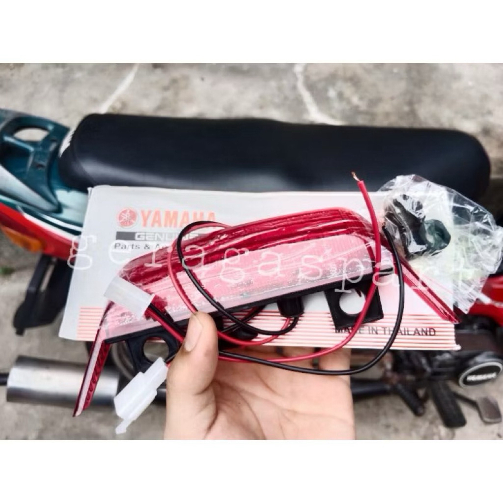 (ORIGINAL) LAMPU SABIT BEGEL BEHEL BELAKANG JOK SADEL YAMAHA FIZR FI R F1ZR F1ZR
