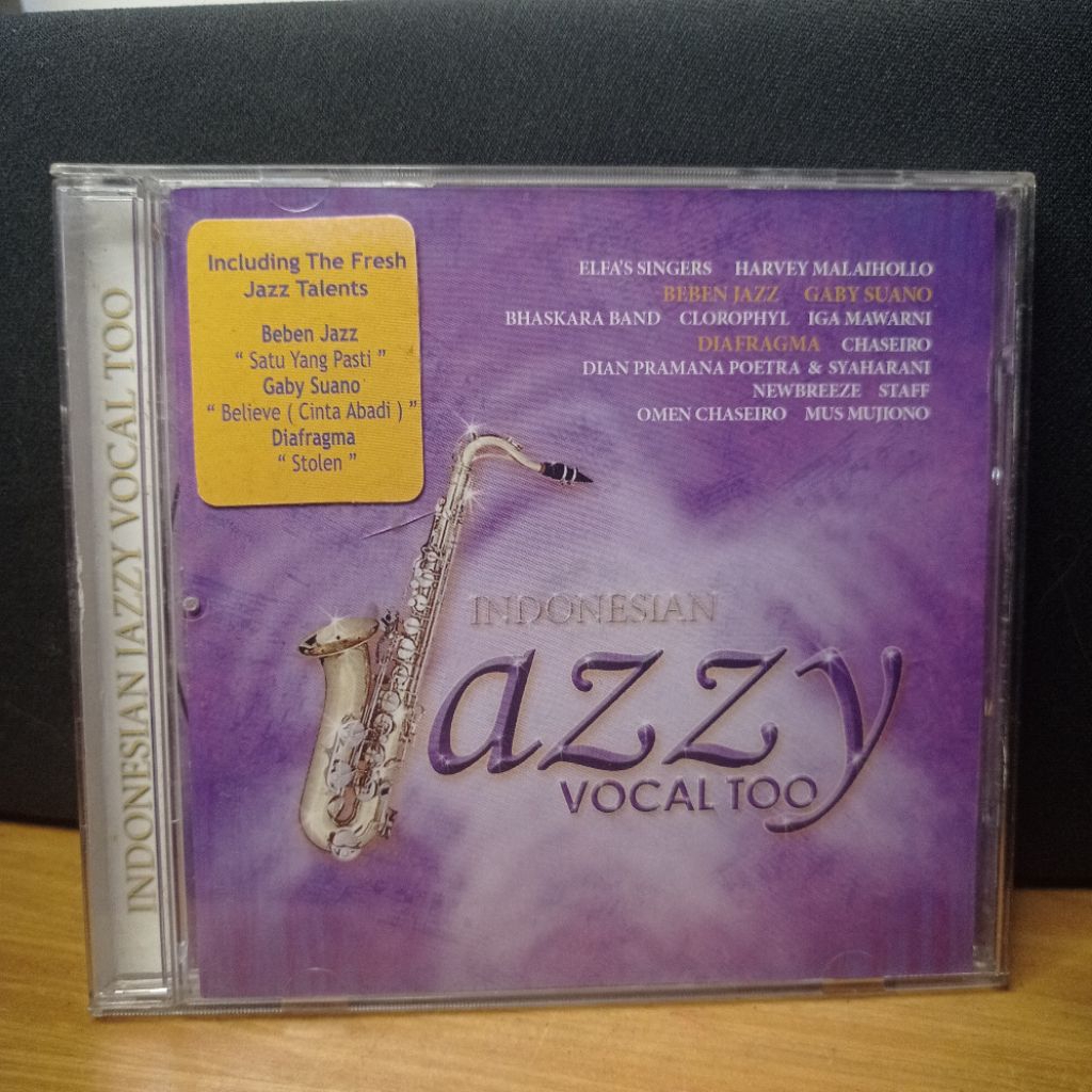 cd original kompilasi Indonesian jazzy vocal too feat Harvey Malaiholo iga mawarni chaseiro Bhaskara