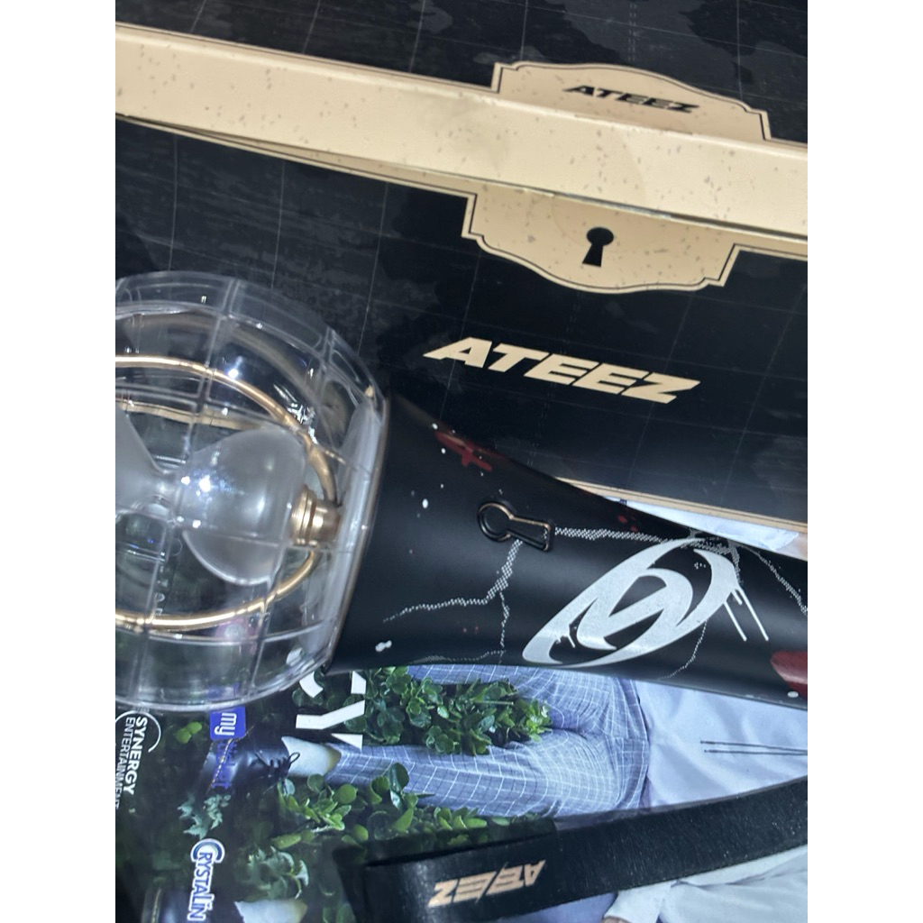 lightstick ateez ver 2 and body accessory