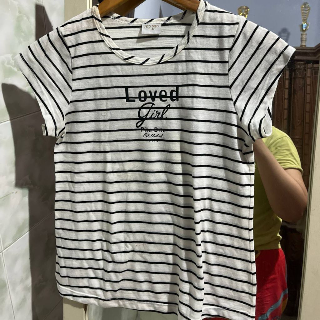 Stripe Tee Pito Dito | Preloved Bekas Pribadi Second