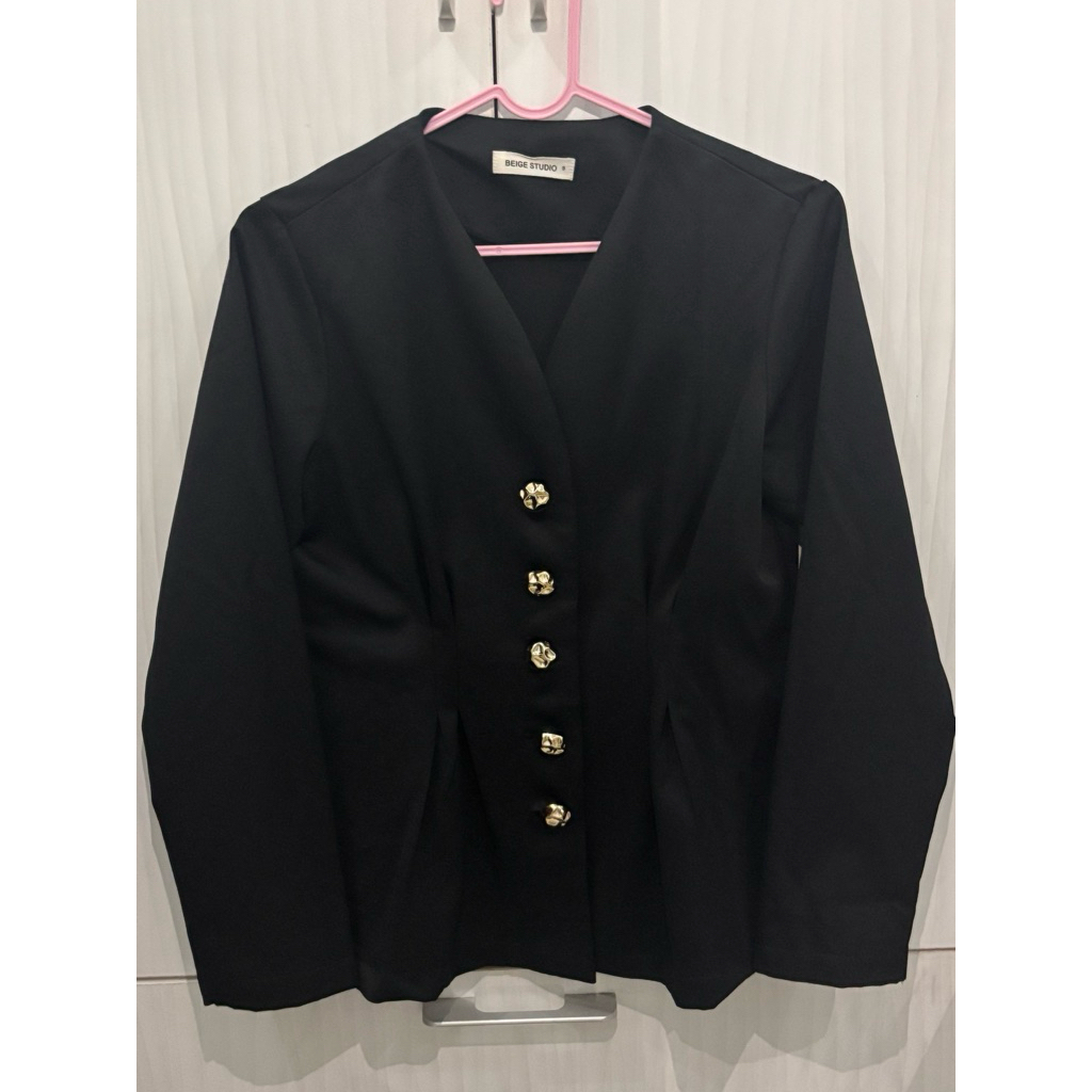 Beige Studio - Zora Top
