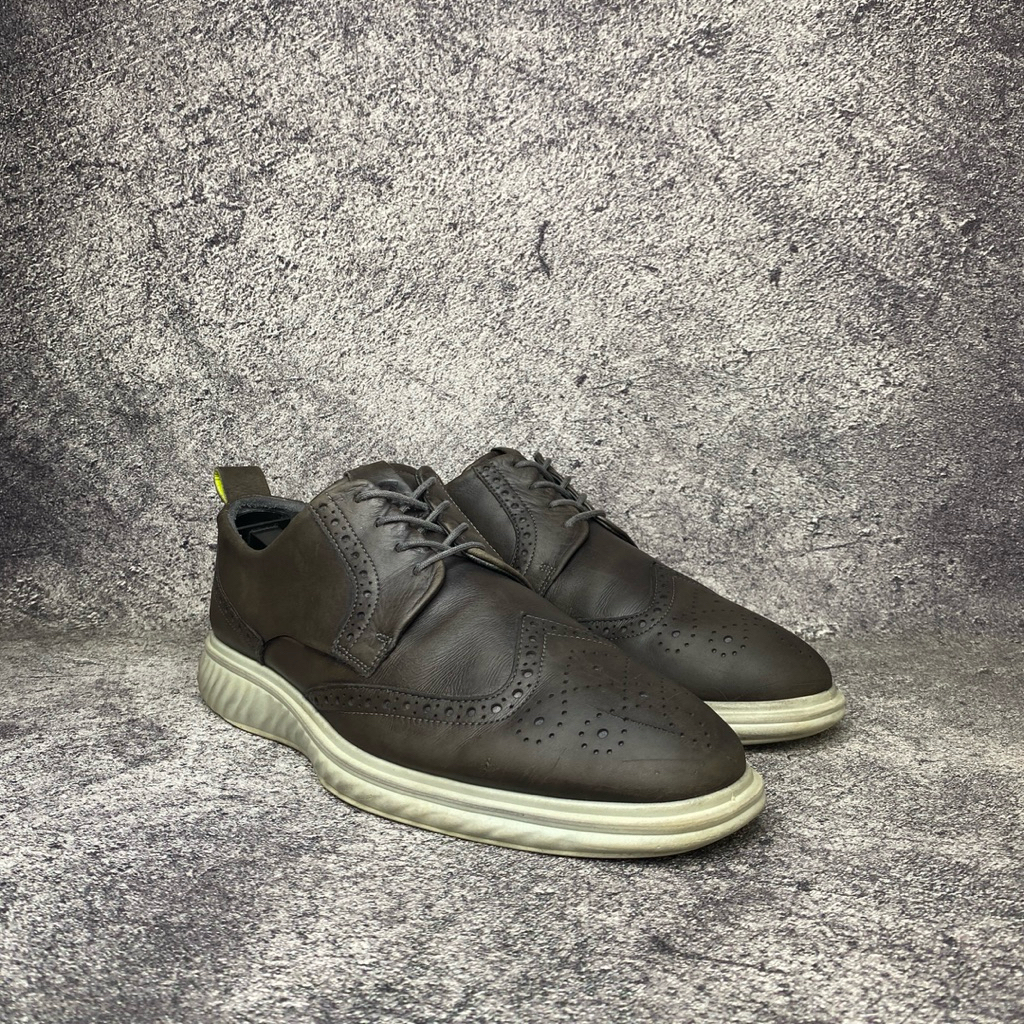ECCO ST 1 Hybrid Lite Brogue Wingtip