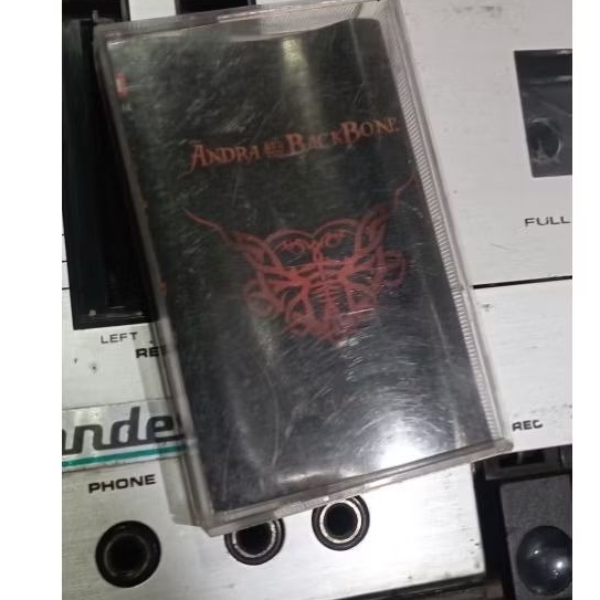 kaset pita andra n the bacbone